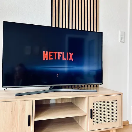 Gemuetliche 2-zimmer Im Zentrum * Neumuenster