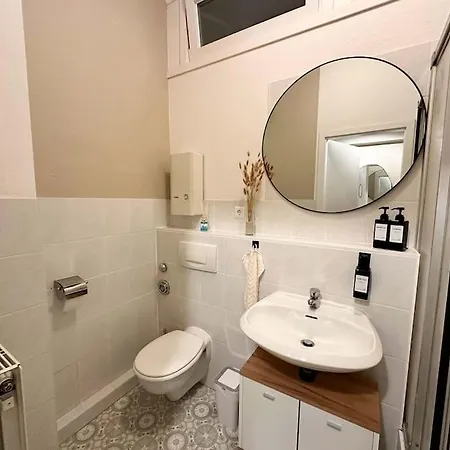 Apartment Gemuetliche 2-zimmer Im Zentrum