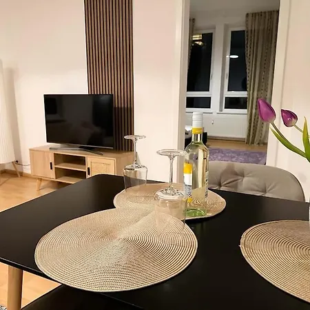 Gemuetliche 2-zimmer Im Zentrum Apartamento