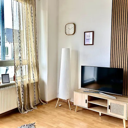 Gemuetliche 2-zimmer Im Zentrum Appartamento Neumünster